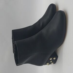 81- Comfort View Vegan Women's Ankle Boots Black Color Size 11 WW